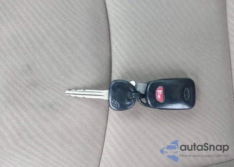 2013 Hyundai Elantra Gls z USA, uszkodzony, nr VIN 5NPDH4AE3DH196598